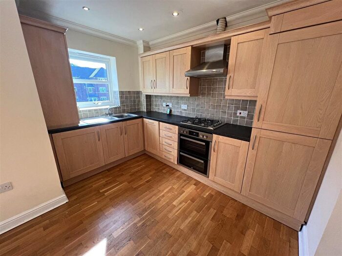 2 Bedroom Flat To Rent In Enderley Street, Newcastle, ST5
