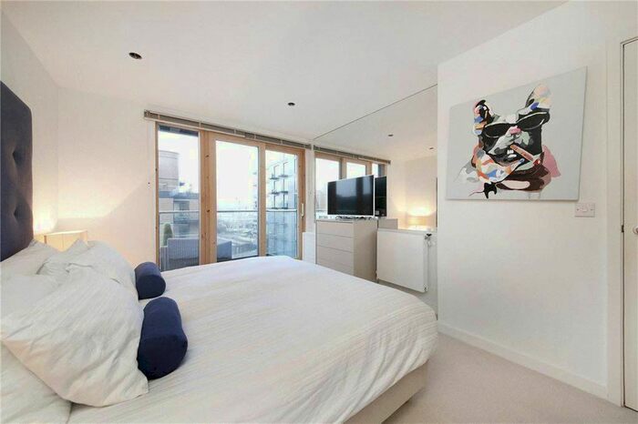 1 Bedroom Flat To Rent In Cobblestone Square, Wapping, London, E1W