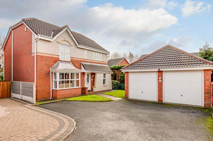 4 Bedroom Detached House For Sale In Radbourne Grove, Ladybridge, Bolton, BL3