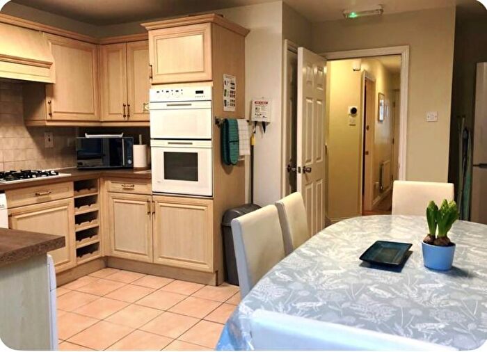 1 Bedroom End Of Terrace House To Rent In Meyseys Close, Headington, OX3