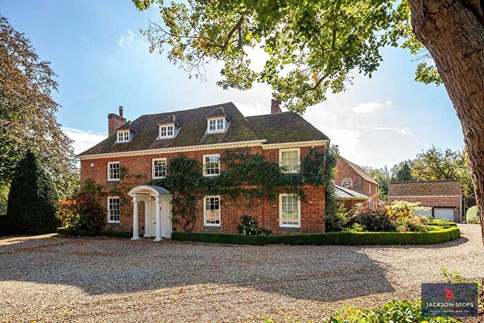 7 Bedroom Detached House For Sale In Wavendon Road, Salford, Milton Keynes, MK17