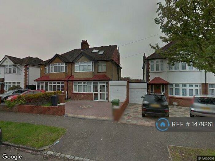 4 Bedroom Semi-Detached House To Rent In Bradford Drive, Ewell, KT19