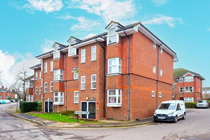1 Bedroom Flat To Rent In Springside Court, Josephs Road, Guildford, GU1