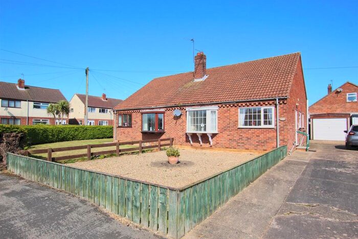 2 Bedroom Semi-Detached Bungalow For Sale In Elm Grove, Aldbrough, HU11