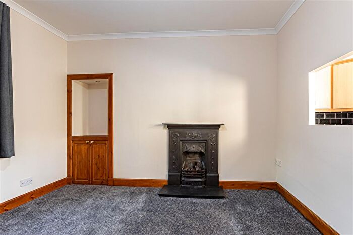 1 Bedroom Flat For Sale In Gala Park, Galashiels, TD1