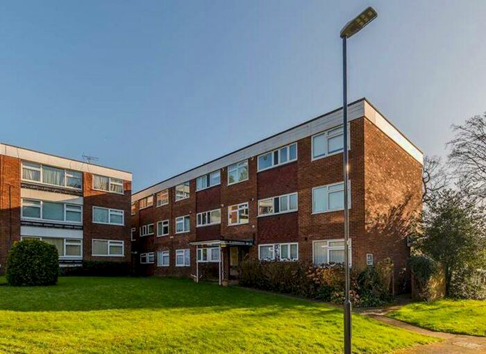 2 Bedroom Apartment To Rent In Charlwood Close, Harrow, HA3