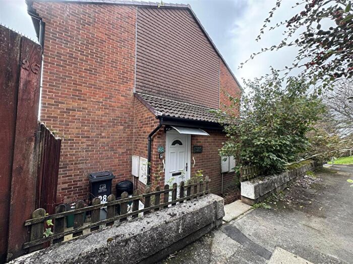 1 Bedroom End Of Terrace House For Sale In Corner Brake, Plymouth, PL6