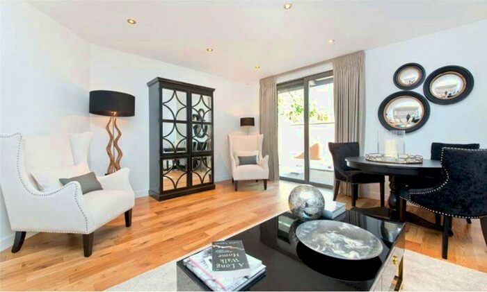 3 Bedroom Flat For Sale In Iverson Road, West Hampstead, NW6