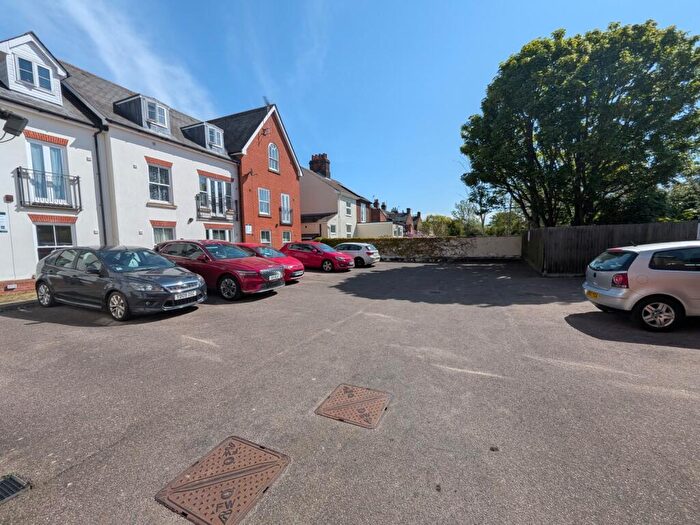 2 Bedroom Apartment To Rent In Felixstowe Road, Ipswich, IP3