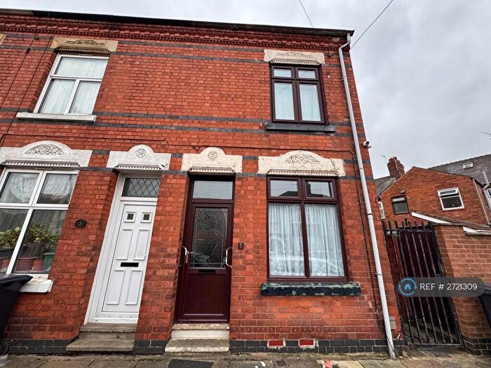 2 Bedroom Terraced House To Rent In Copdale Road, Leicester, LE5