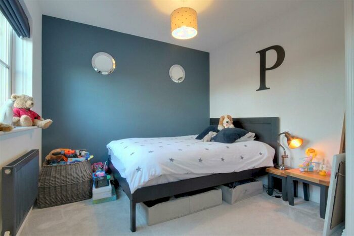 4 Bedroom Terraced House To Rent In Gosport Street, Lymington, SO41