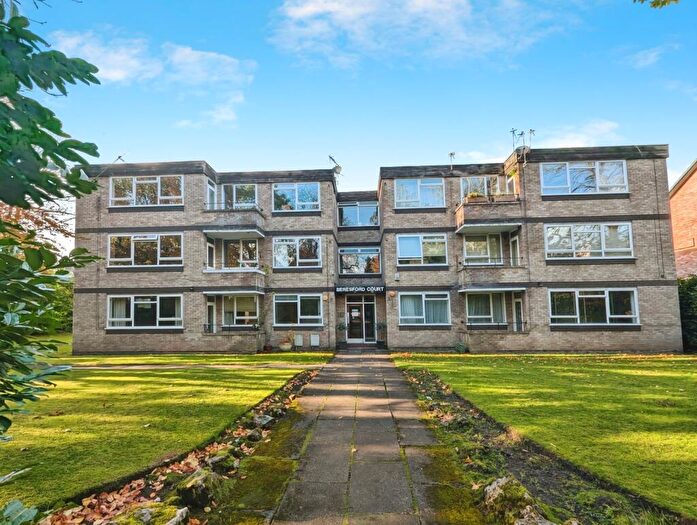 2 Bedroom Apartment To Rent In Palatine Road, Manchester, Greater Manchester, M20