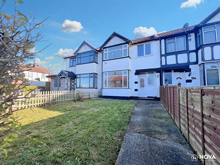 3 Bedroom Terraced House To Rent In Stapleford Road, Luton, LU2