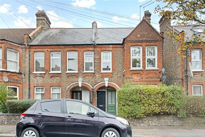 2 Bedroom Flat To Rent In Hibbert Road, London, E17