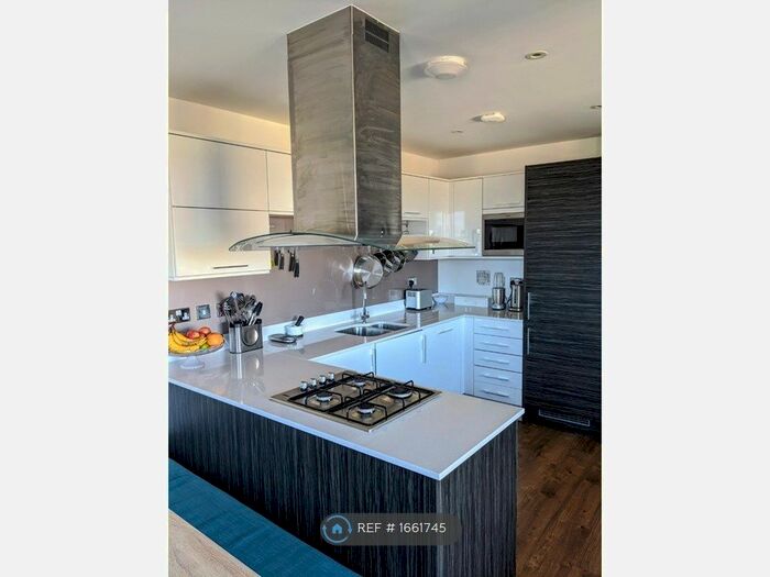 2 Bedroom Flat To Rent In Dunn Side, Chelmsford, CM1