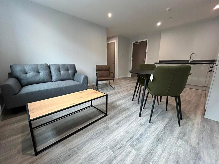 1 Bedroom Apartment To Rent In Derby Square, Liverpool, Merseyside, L2