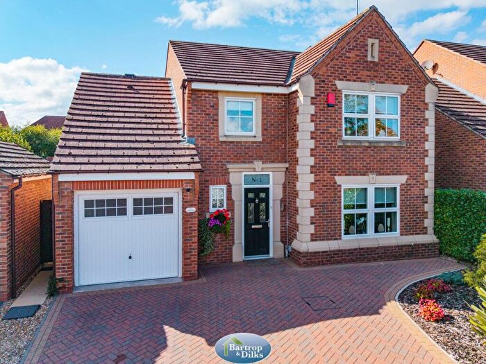 4 Bedroom Detached House For Sale In Haldon Way, Worksop, S81