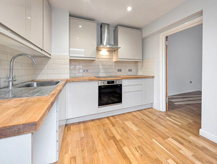 1 Bedroom Maisonette To Rent In The Slade, Plumstead, SE18