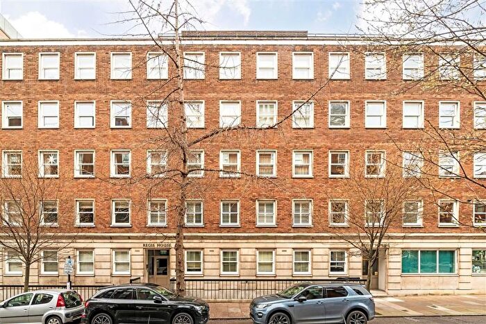 2 Bedroom Flat To Rent In Beaumont Street, Marylebone, W1G