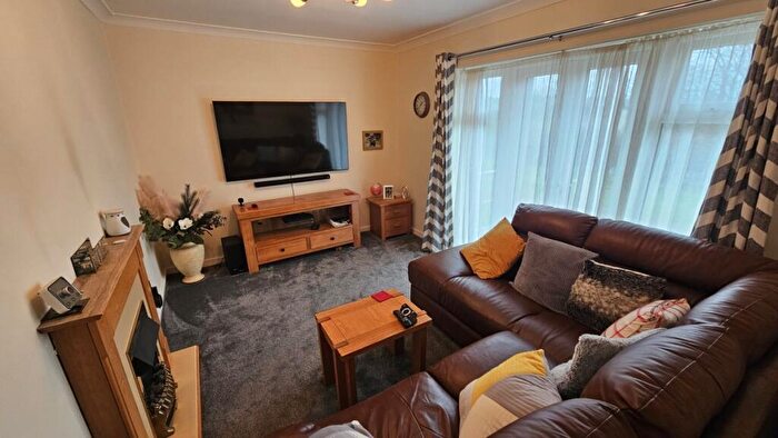 1 Bedroom Apartment To Rent In Gilroyd Lane, Dodworth, S75