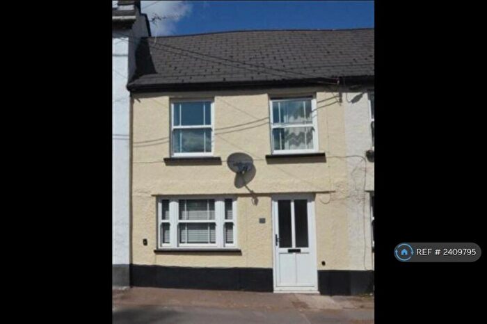 2 Bedroom Terraced House To Rent In Station Road, Cullompton, EX15