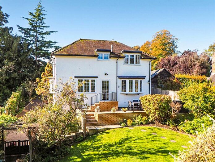 3 Bedroom Detached House For Sale In Broad Road, Monxton, Andover, SP11
