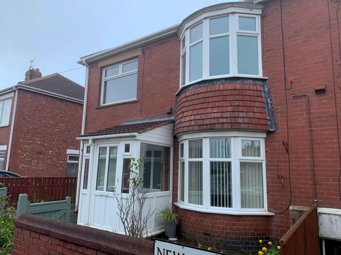 2 Bedroom Flat To Rent In Newsham Road, Blyth, NE24