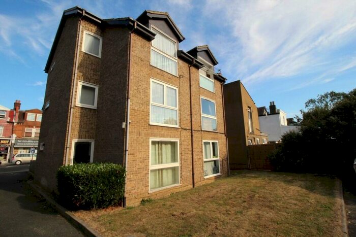 1 Bedroom Flat To Rent In Portland Road, London, SE25