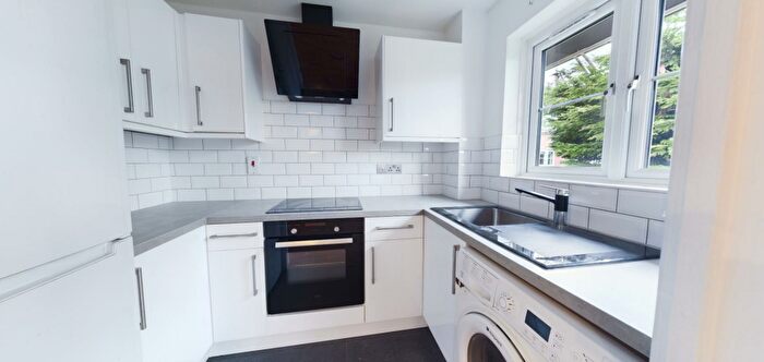 2 Bedroom Apartment To Rent In Henry Close, Enfield, EN2