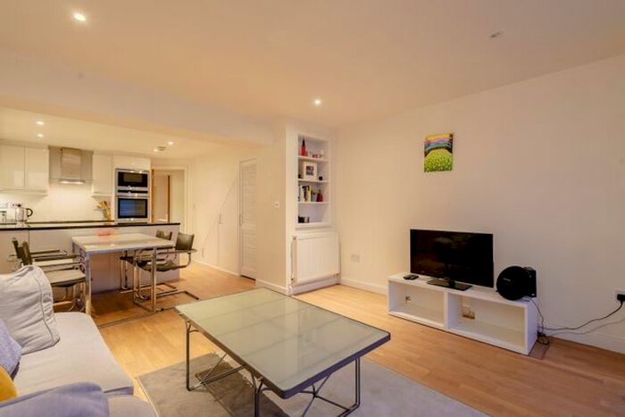 2 Bedroom Property To Rent In Greenwich South Street, London, SE10