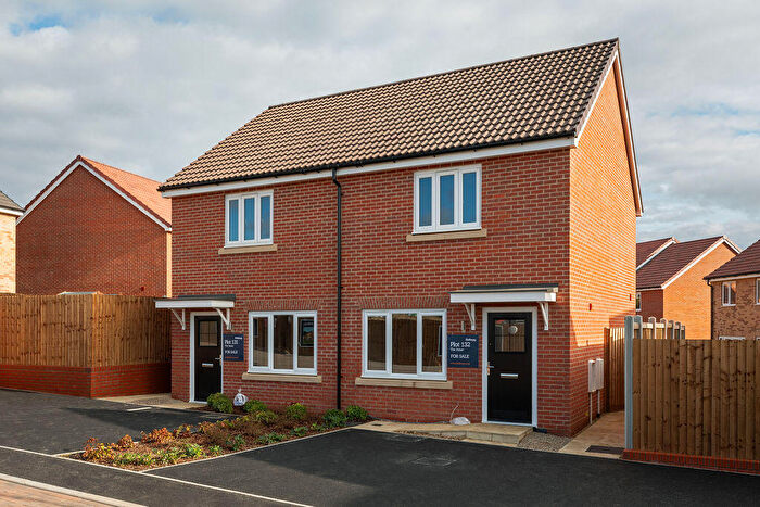2 Bedroom Semi-Detached House For Sale In Hummingbird Drive, IP14