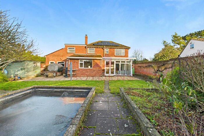 3 Bedroom Detached House For Sale In Hall Road, West Bergholt, CO6