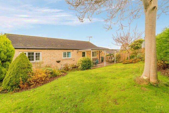 4 Bedroom Detached House To Rent In Lowther Lane, Colne, BB8