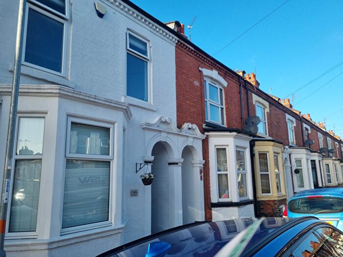 3 Bedroom Terraced House To Rent In Wycliffe Road, Northampton, NN1
