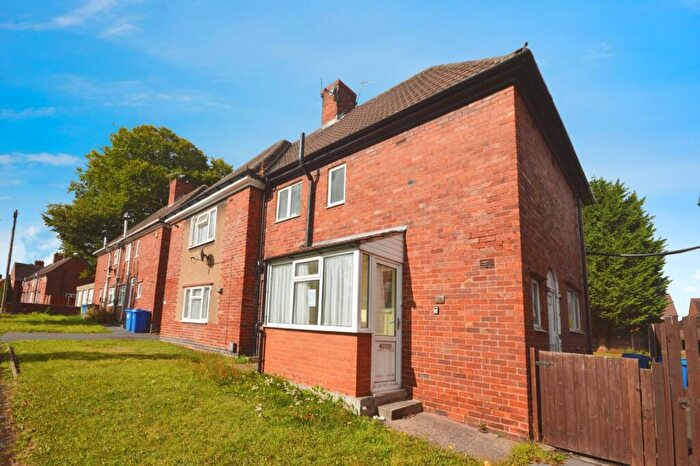 2 Bedroom Semi-Detached House For Sale In St. Augustines Mount, Chesterfield, Derbyshire, S40