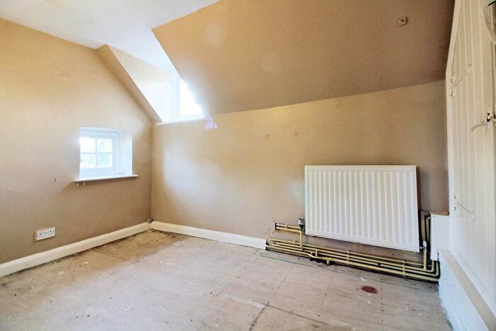 2 Bedroom Cottage For Sale In Gable End Cottage Hampden Road, Speen, HP27
