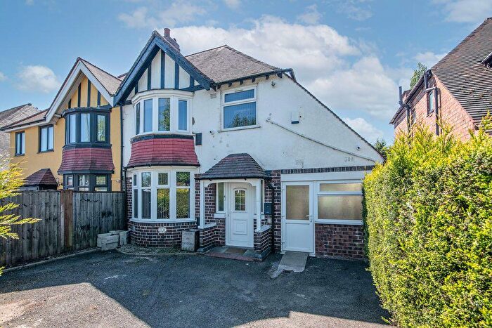 3 Bedroom Semi Detached House For Sale In Walsall Road, Perry Barr, Birmingham, B42