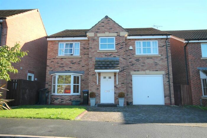 4 Bedroom Detached House To Rent In Morton Close, Willington, DL15