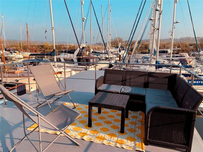 2 Bedroom Detached House For Sale In Island Harbour Marina, Mill Lane, Binfield, Newport, Isle Of Wight, PO30