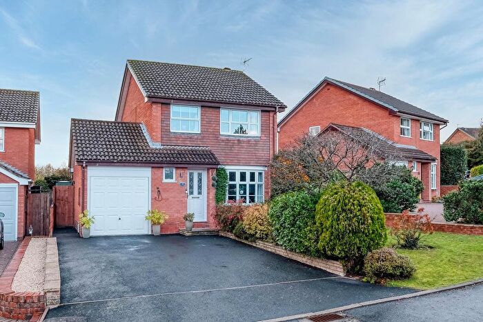 3 Bedroom Detached House For Sale In Milford Close, Redditch, B97