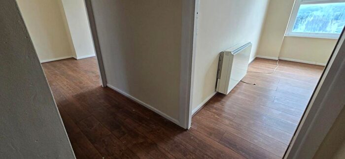 1 Bedroom Flat To Rent In South Parade, Abergele, Pensarn, LL22