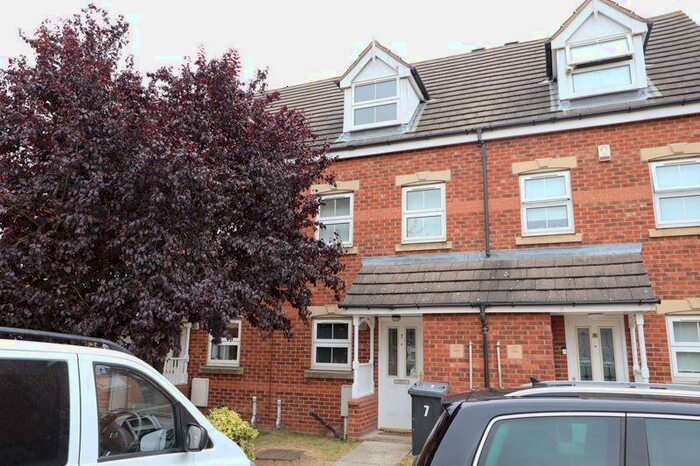 3 Bedroom Terraced House To Rent In Leland Close, Lincoln, LN2