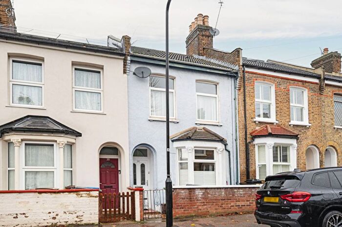 3 Bedroom Terraced House To Rent In Brierly Road, Leyton, London, E11
