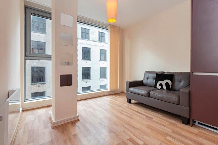 2 Bedroom Apartment To Rent In St Martins Gate, Worcester Street, B2