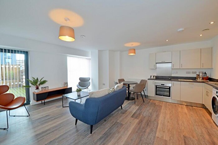 2 Bedroom Apartment To Rent In Pershore Street, Birmingham, B5