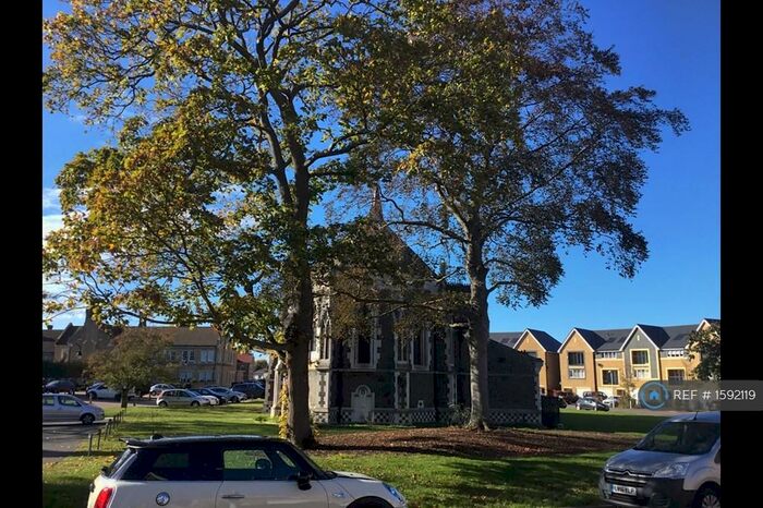 2 Bedroom Flat To Rent In Nightingale House, Dartford, DA2