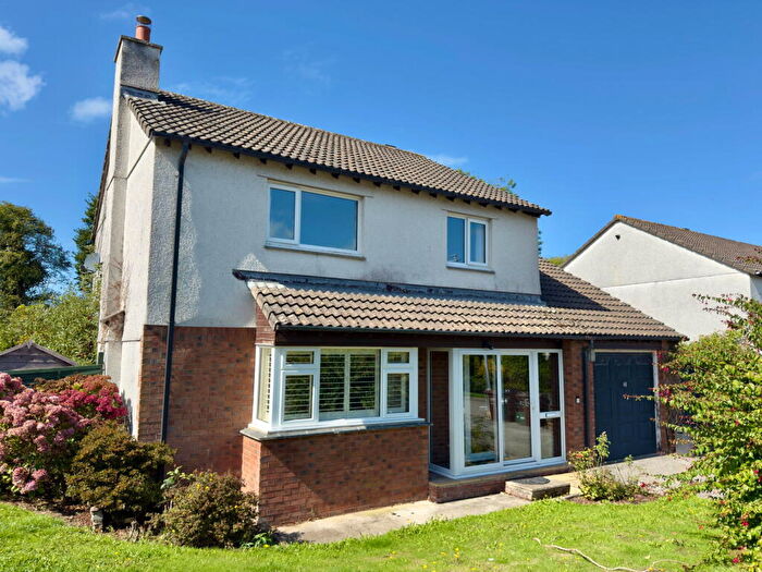 3 Bedroom Detached House For Sale In Padstow, PL28
