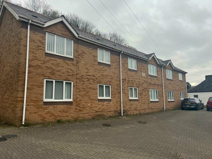 1 Bedroom Flat To Rent In Madison Gardens, St Mary Street, Risca, NP11