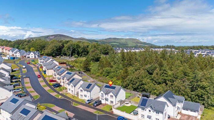 4 Bedroom Detached House For Sale In Bluebell Drive, Penicuik, EH26