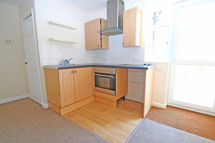 Studio To Rent In Ham Road, Worthing, BN11